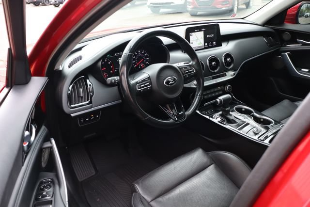 Used 2019 Kia Stinger Premium AWD/4WD image 13