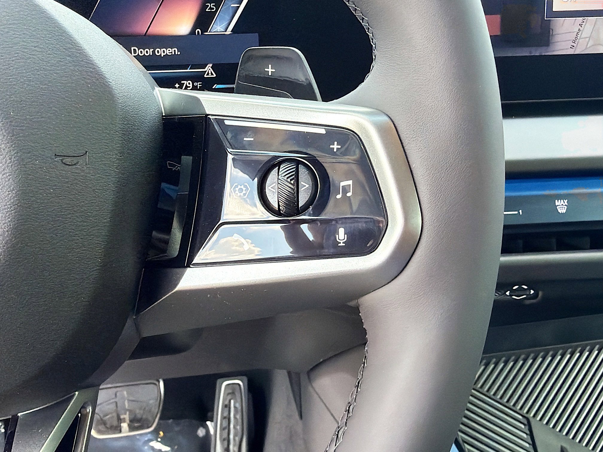 New 2026 BMW X3 xDrive30 w/ M Sport Package image 37