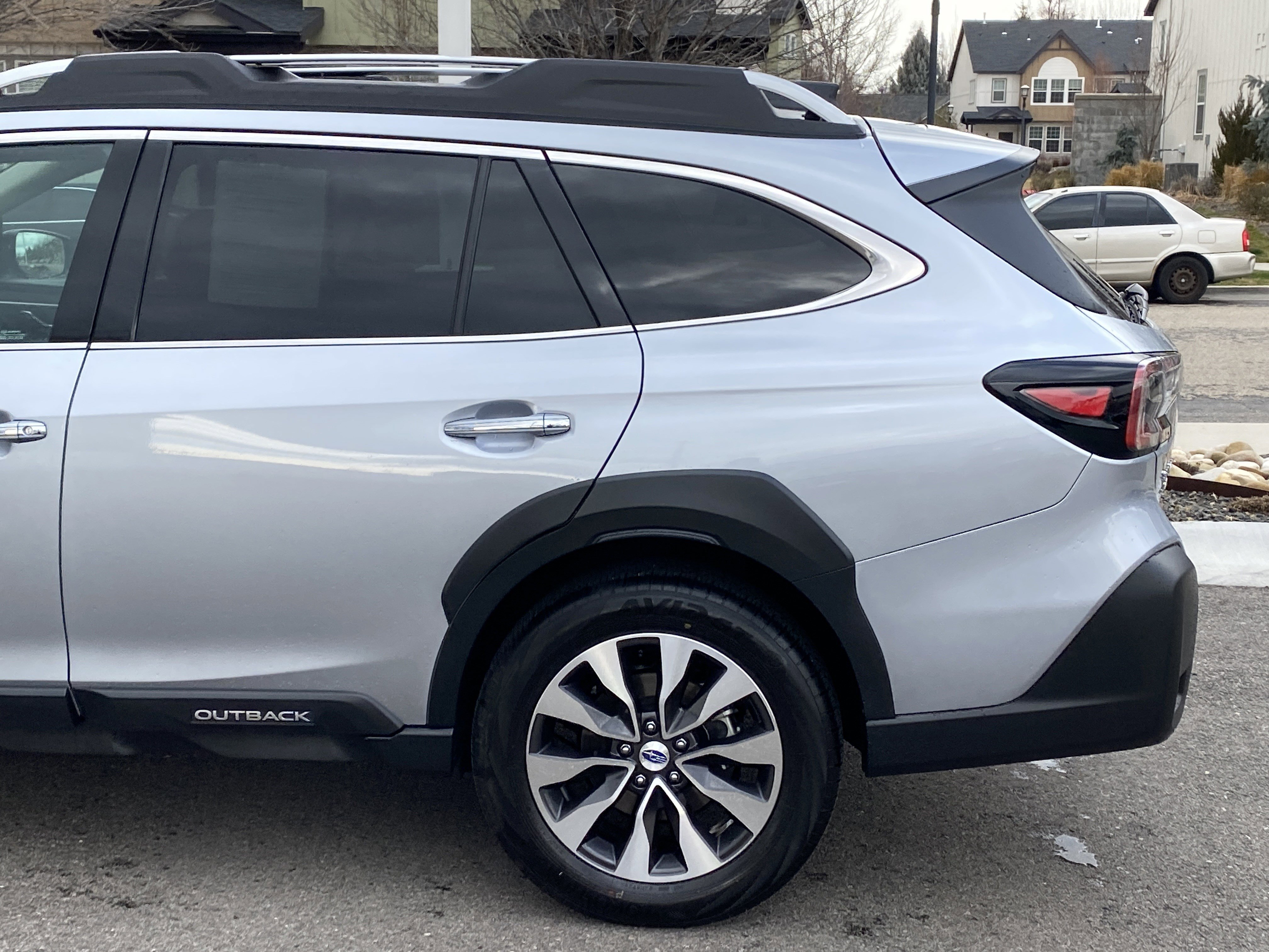 Used 2025 Subaru Outback Touring image 4