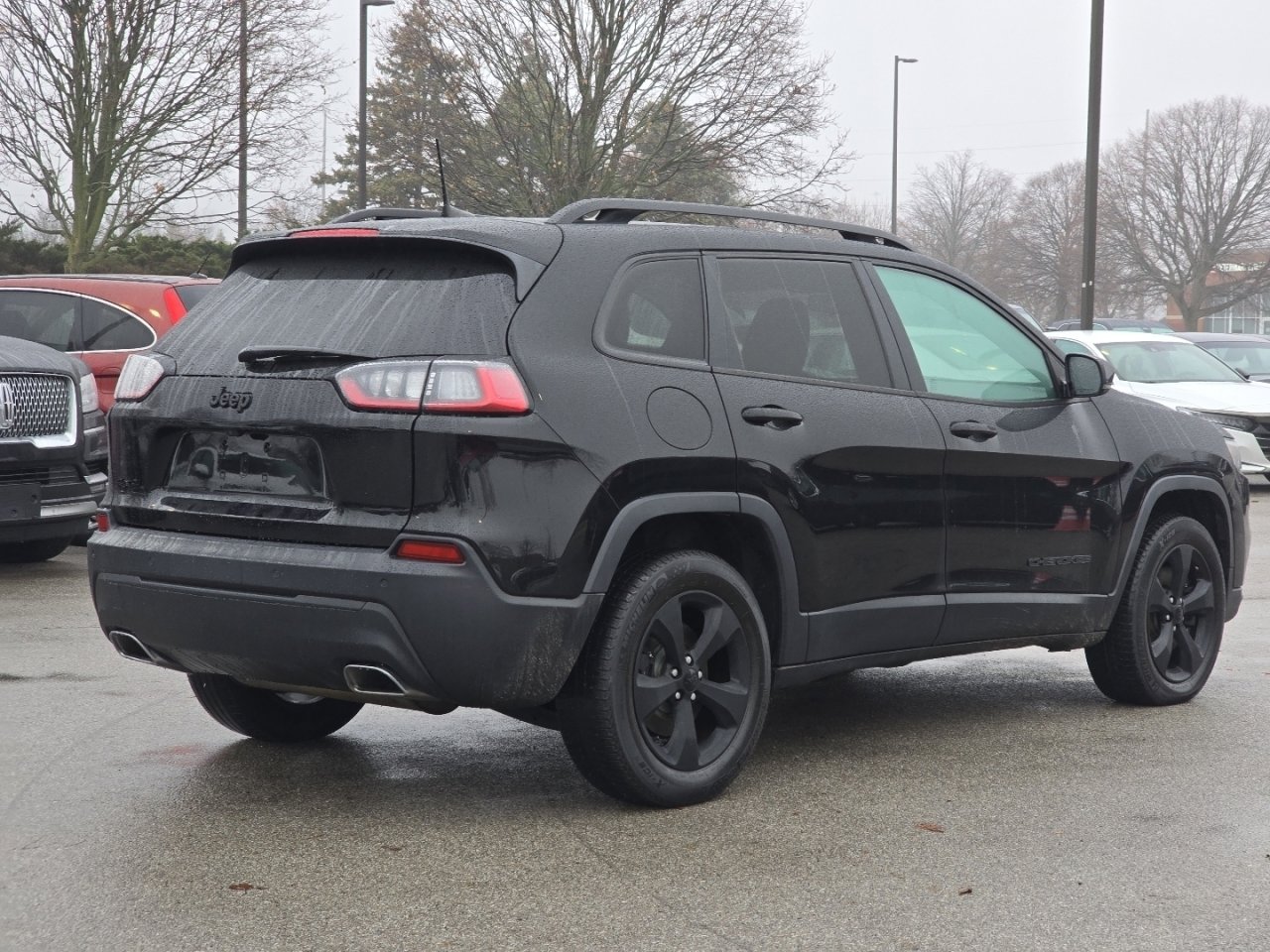 Used 2019 Jeep Cherokee Latitude Plus image 5