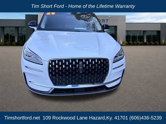 Used 2024 Lincoln Corsair Reserve w/ Equipment Group 201A AWD/4WD image 8