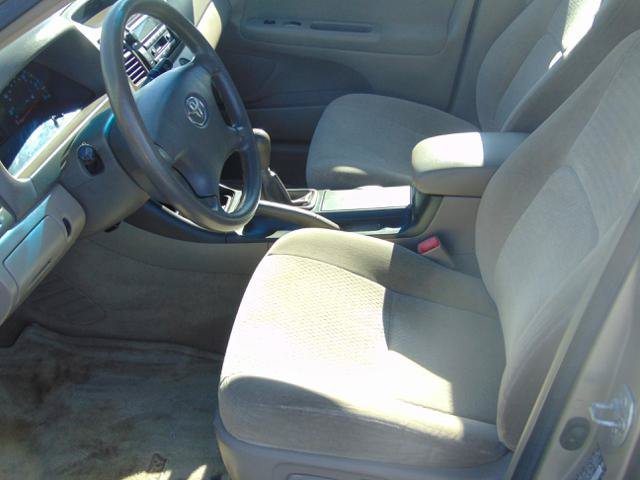 Used 2004 Toyota Camry SE FWD image 9