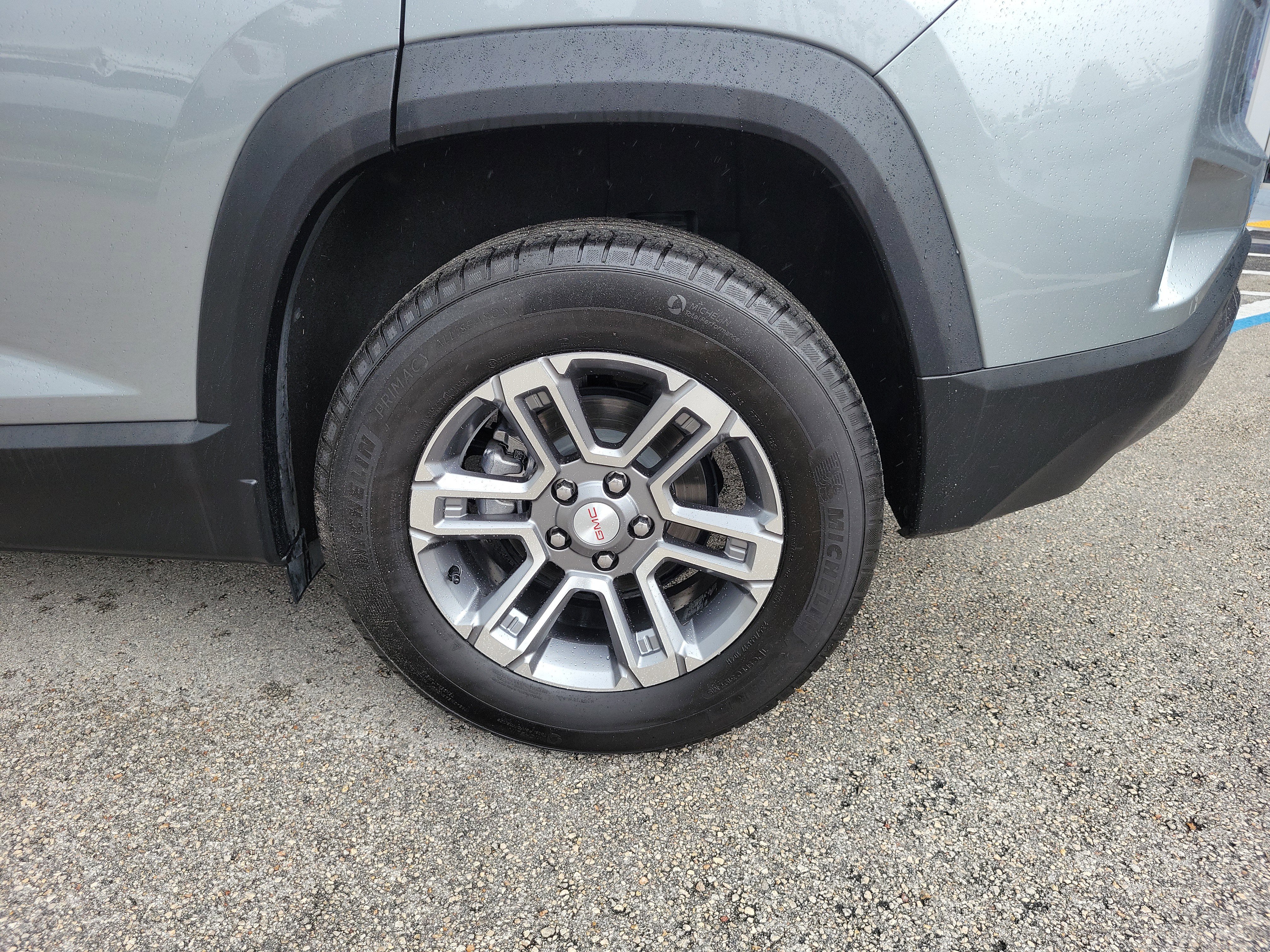 Used 2026 GMC Terrain Elevation image 25