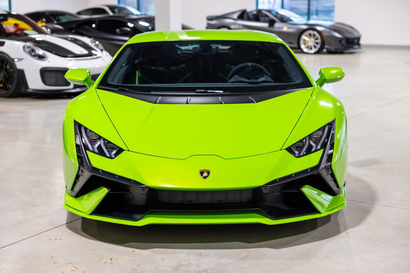 Used 2024 Lamborghini Huracan Tecnica image 11