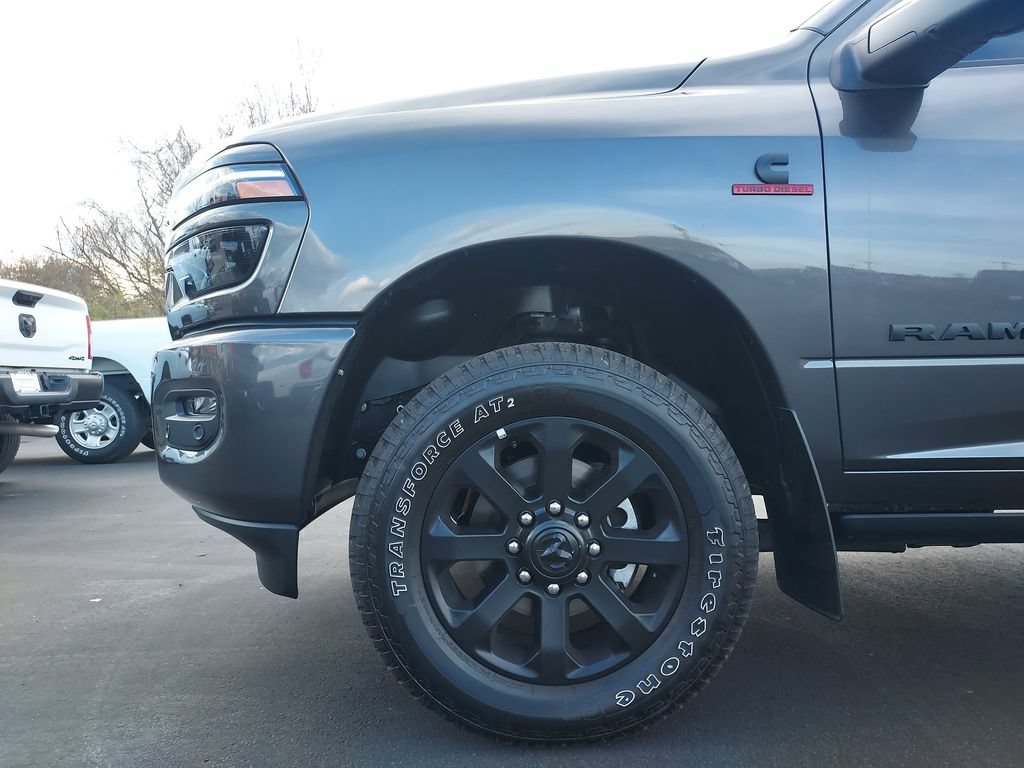 Used 2026 RAM 2500 Laramie AWD/4WD image 16