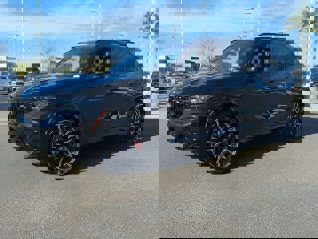 New 2026 BMW X5 M60i w/ Executive Package image 2