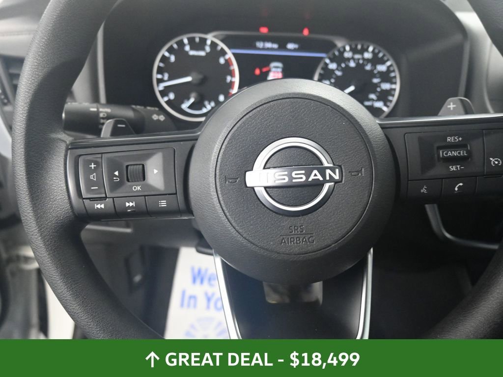 Used 2024 Nissan Rogue S image 37