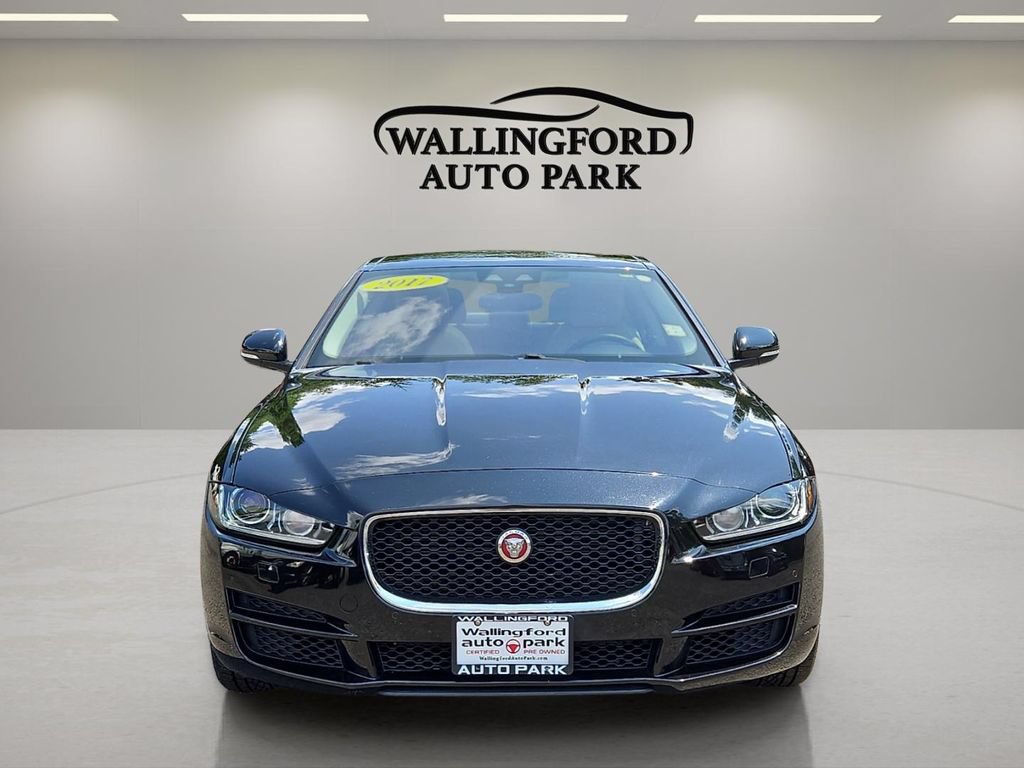 Used 2017 Jaguar XE Premium AWD/4WD image 7