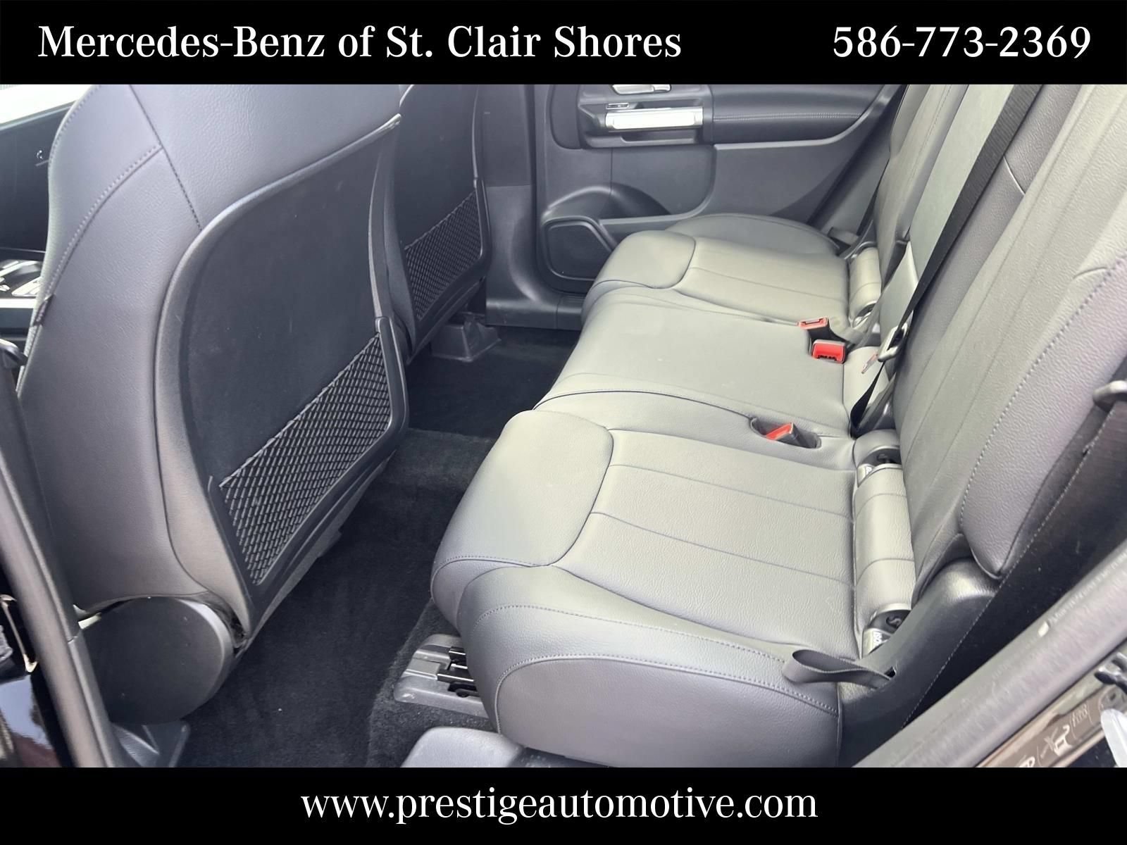 Used 2026 Mercedes-Benz GLB 250 4MATIC image 12