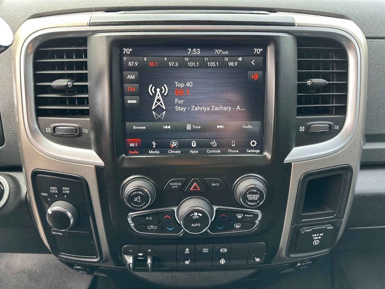 Used 2018 RAM 3500 Big Horn AWD/4WD image 36