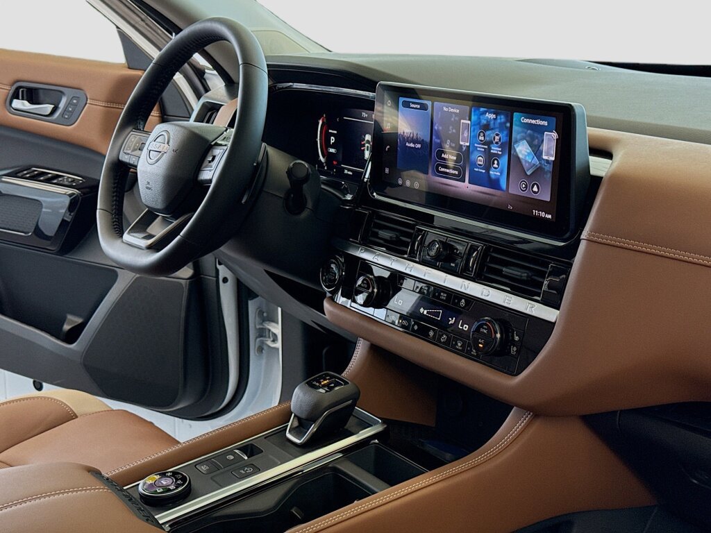 New 2026 Nissan Pathfinder Platinum AWD/4WD image 5