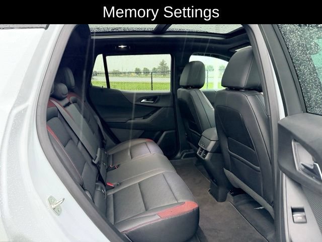 Certified 2026 Chevrolet Equinox RS w/ Convenience Package III AWD/4WD image 10
