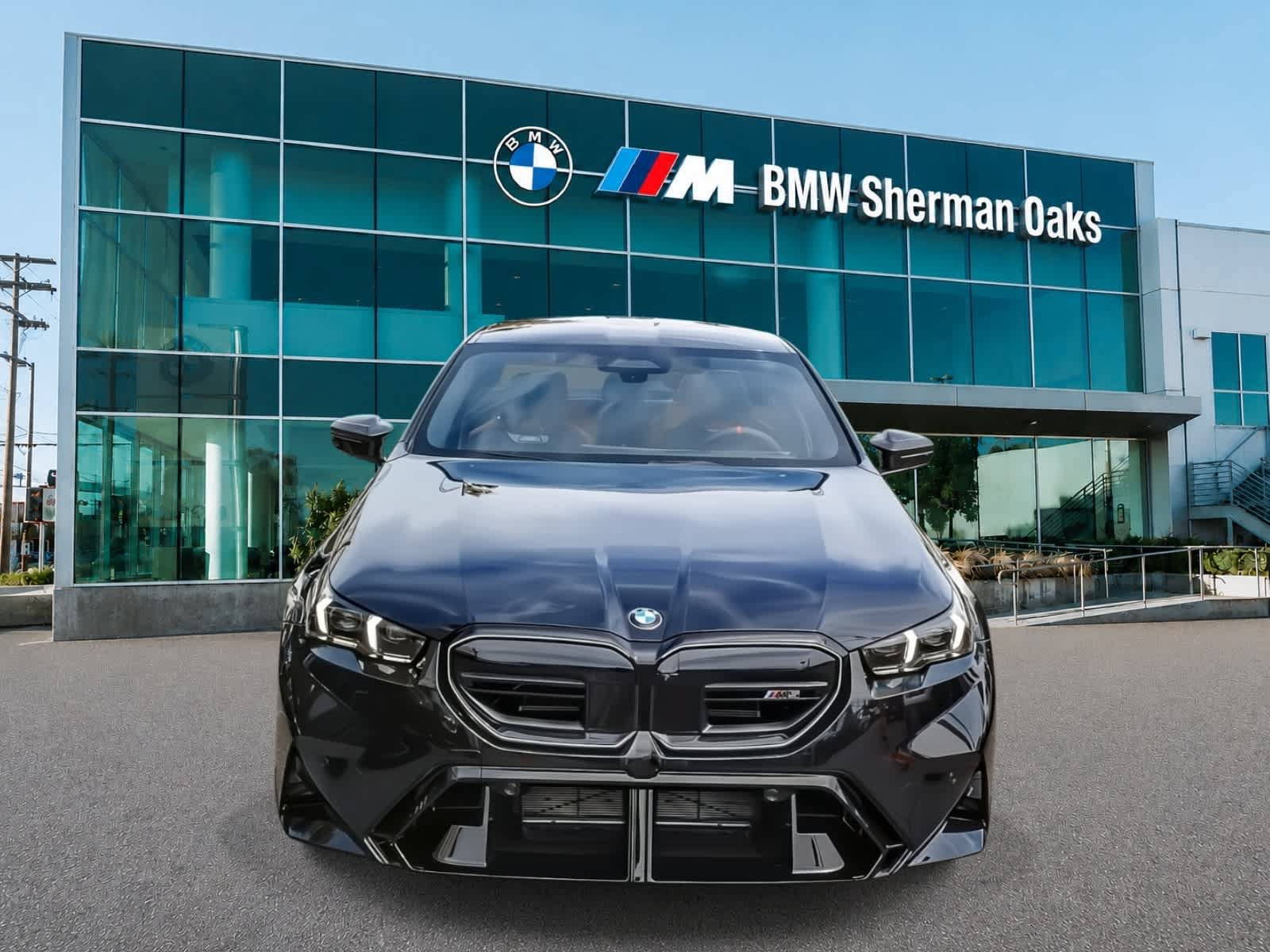 New 2026 BMW M5 AWD/4WD image 2
