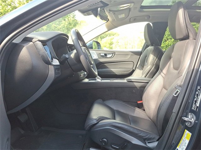 Used 2022 Volvo XC60 T8 Inscription w/ Advanced Package image 14
