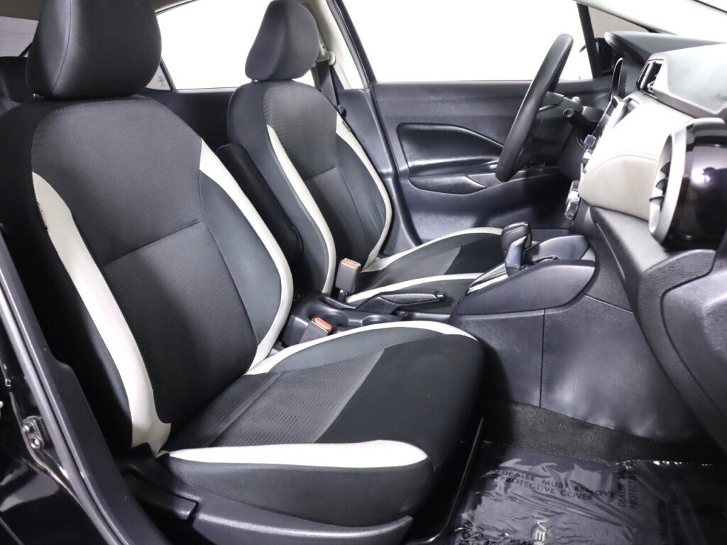 Used 2020 Nissan Versa SV FWD image 36