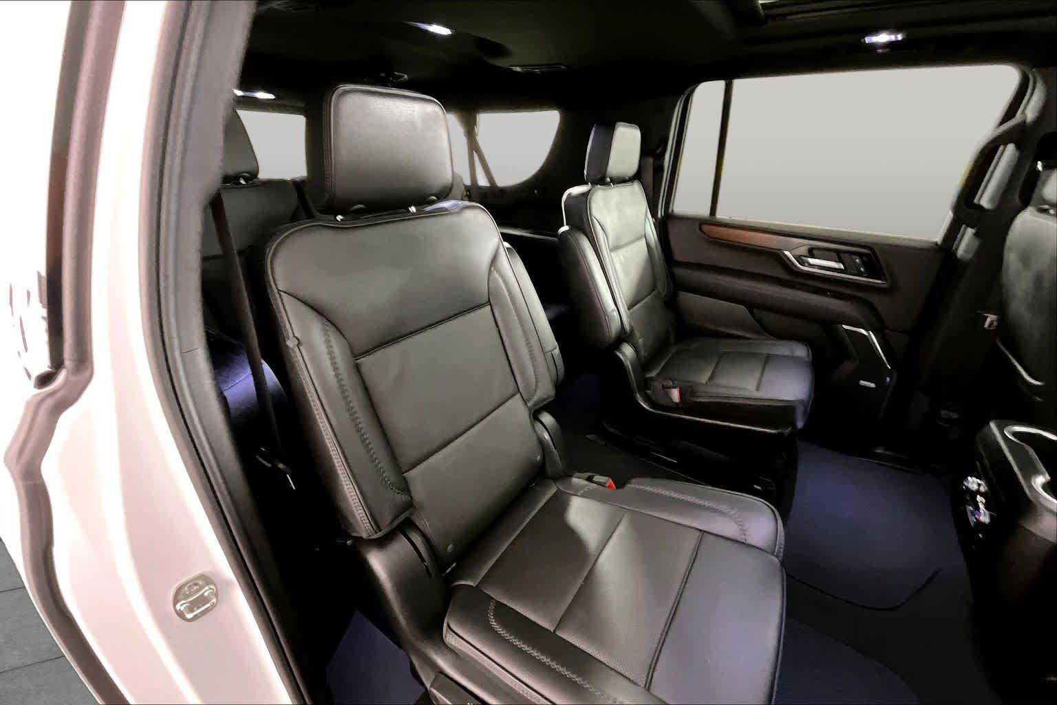 Certified 2026 GMC Yukon XL Denali w/ Sun & Power Step Package RWD image 19