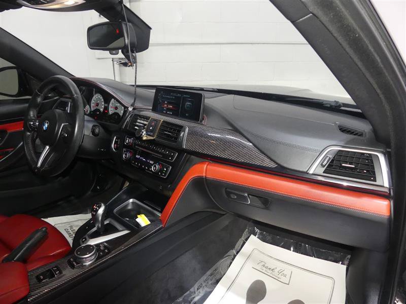 Used 2017 BMW M4 Convertible RWD image 24