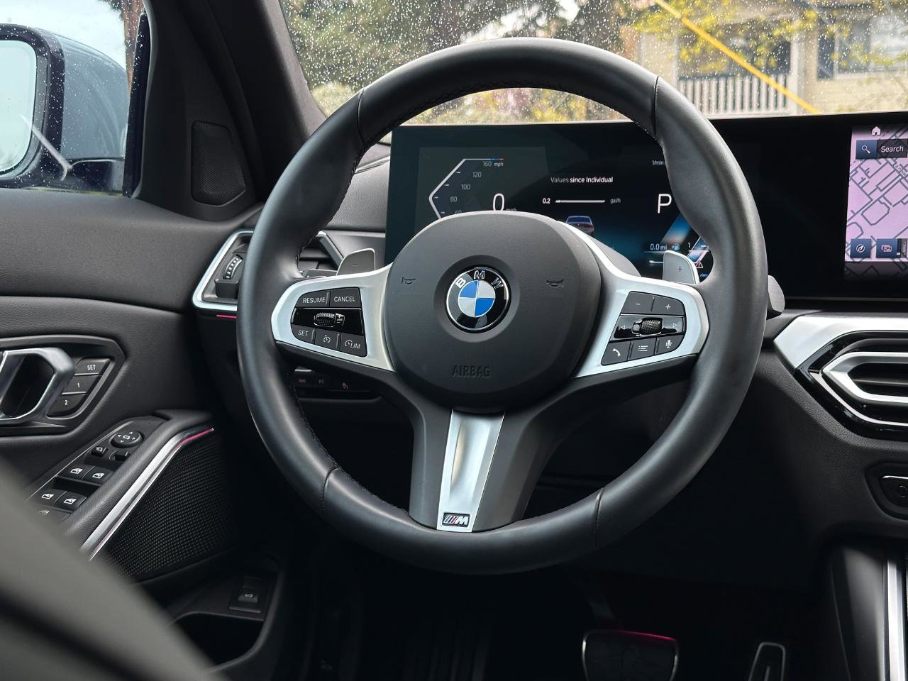 Used 2024 BMW 330i Sedan w/ M Sport Package RWD image 15