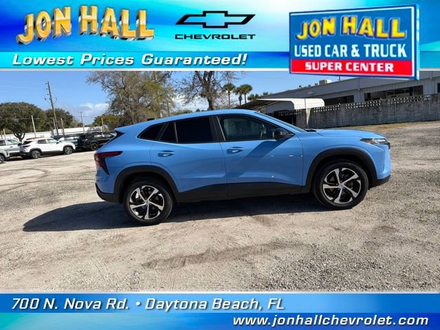 Certified 2024 Chevrolet Trax RS w/ Driver Confidence Package image 15