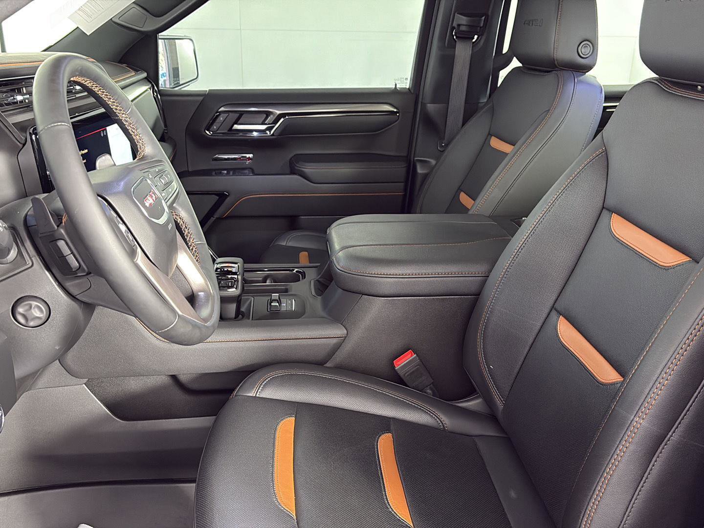 Used 2023 GMC Sierra 1500 AT4 w/ AT4 Premium Package image 24