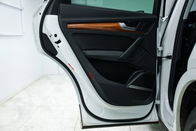 Used 2023 Audi Q5 2.0T Premium Plus w/ Premium Plus Package image 24