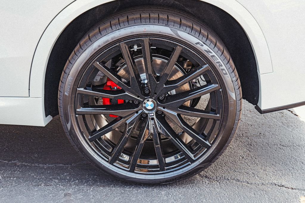 New 2026 BMW X5 sDrive40i w/ M Sport Package image 12