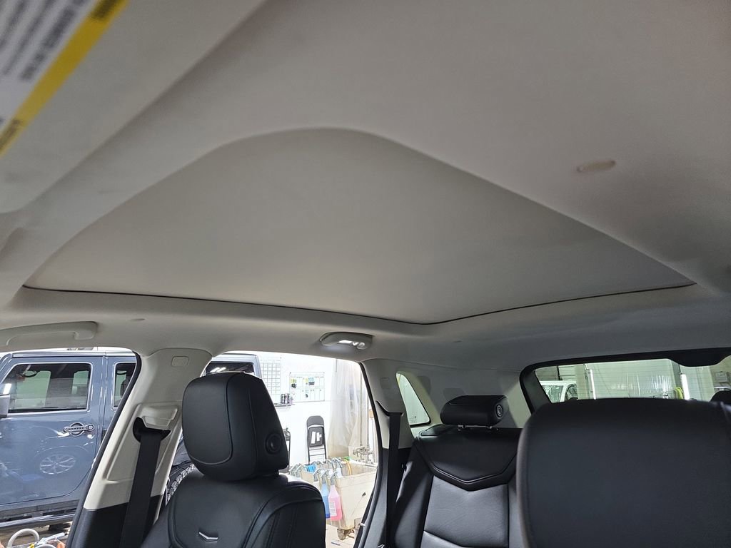 Used 2019 Cadillac XT5 Luxury w/ Trailering Package image 30