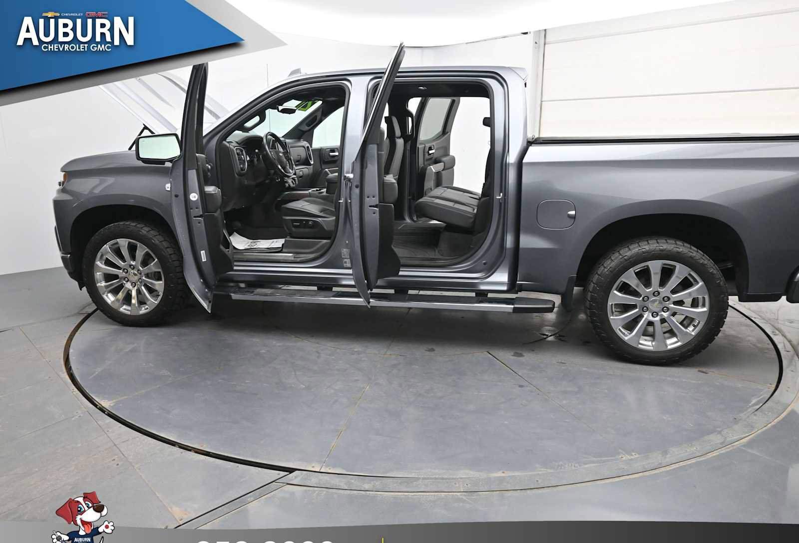 Used 2021 Chevrolet Silverado 1500 High Country w/ Technology Package image 35