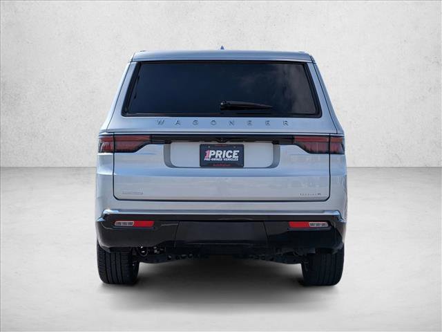 Used 2023 Jeep Wagoneer Series III w/ Preferred Equipment Group image 6