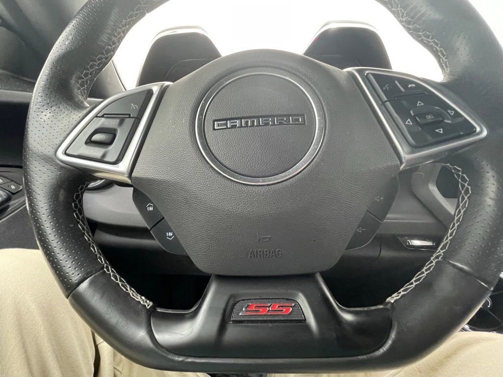 Used 2020 Chevrolet Camaro SS image 29