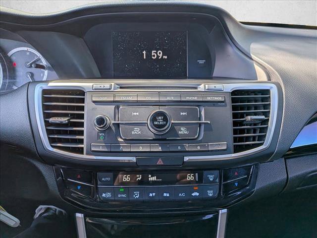 Used 2017 Honda Accord LX image 13