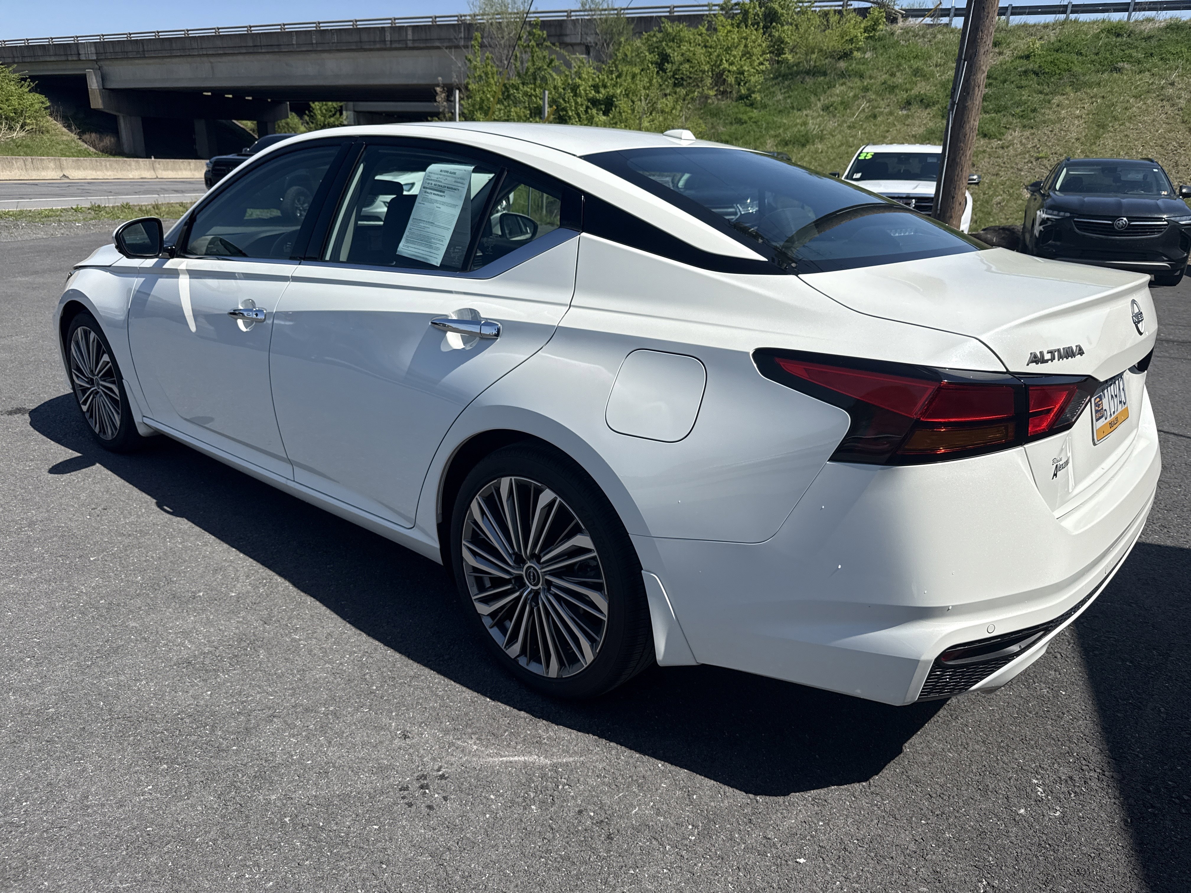 Used 2024 Nissan Altima 2.5 SL image 6
