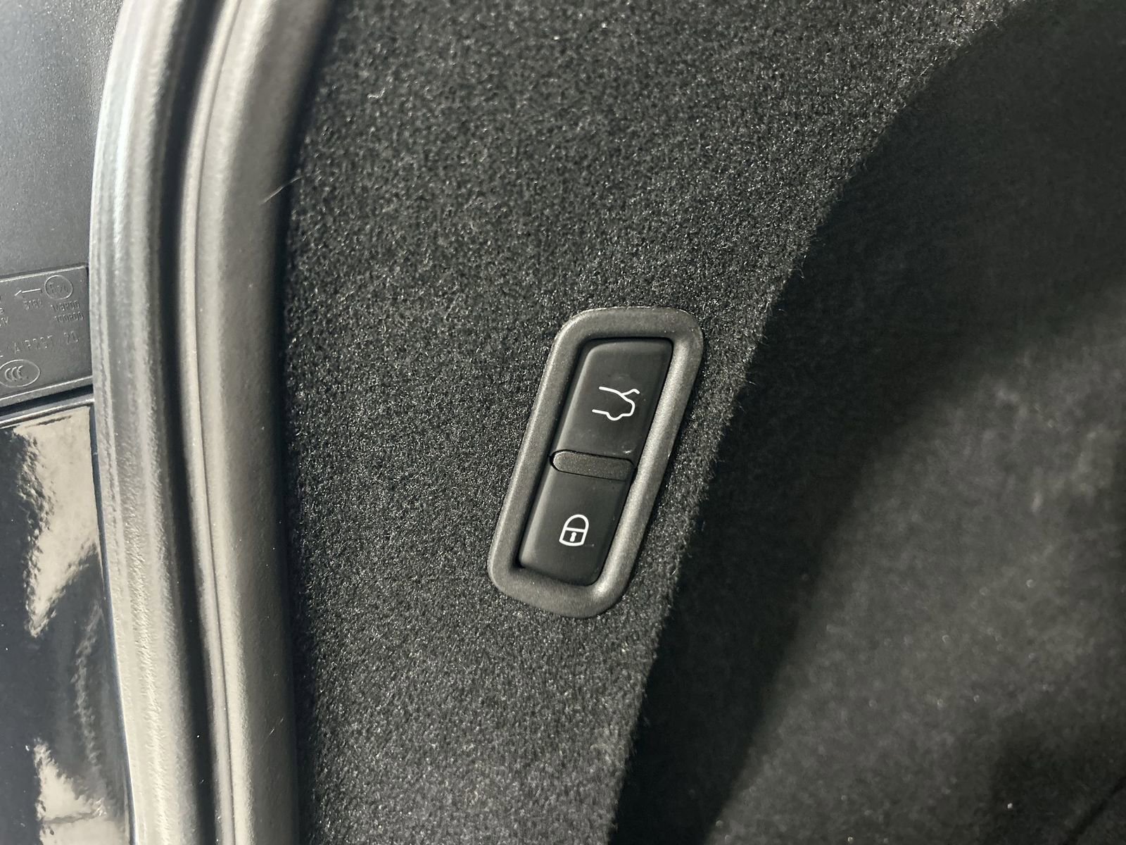 Used 2023 Maserati Levante Modena S AWD/4WD image 39