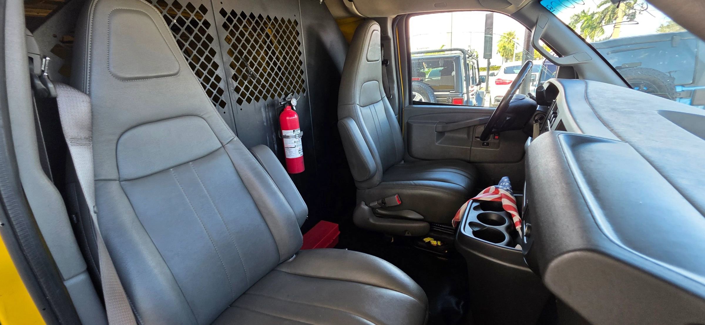 Used 2021 GMC Savana 2500 w/ Driver Convenience Package image 18