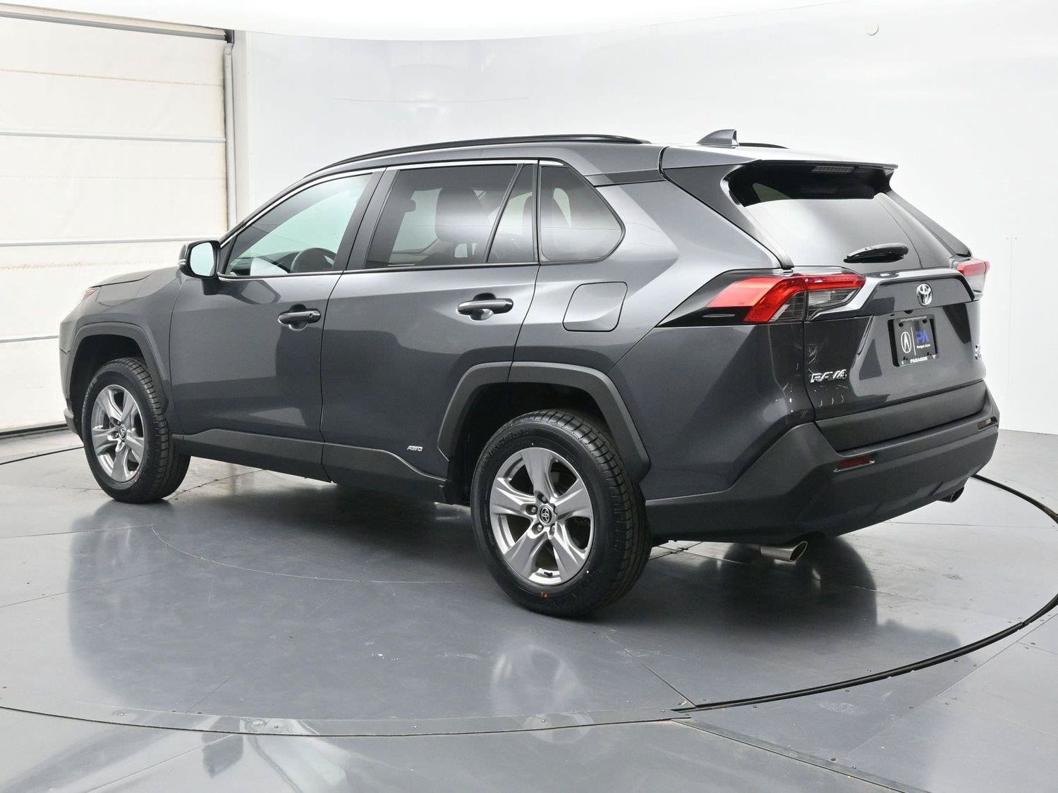 Used 2025 Toyota RAV4 XLE w/ Convenience Package AWD/4WD image 3