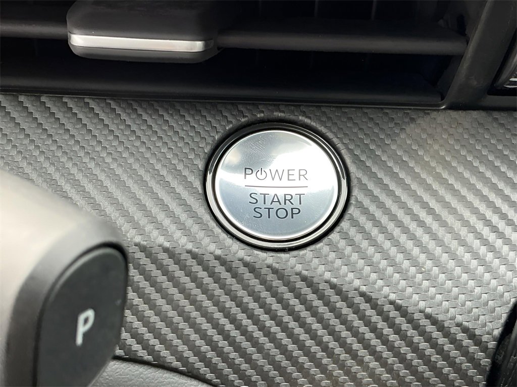 Used 2025 Ford Mustang Mach-E Select image 30