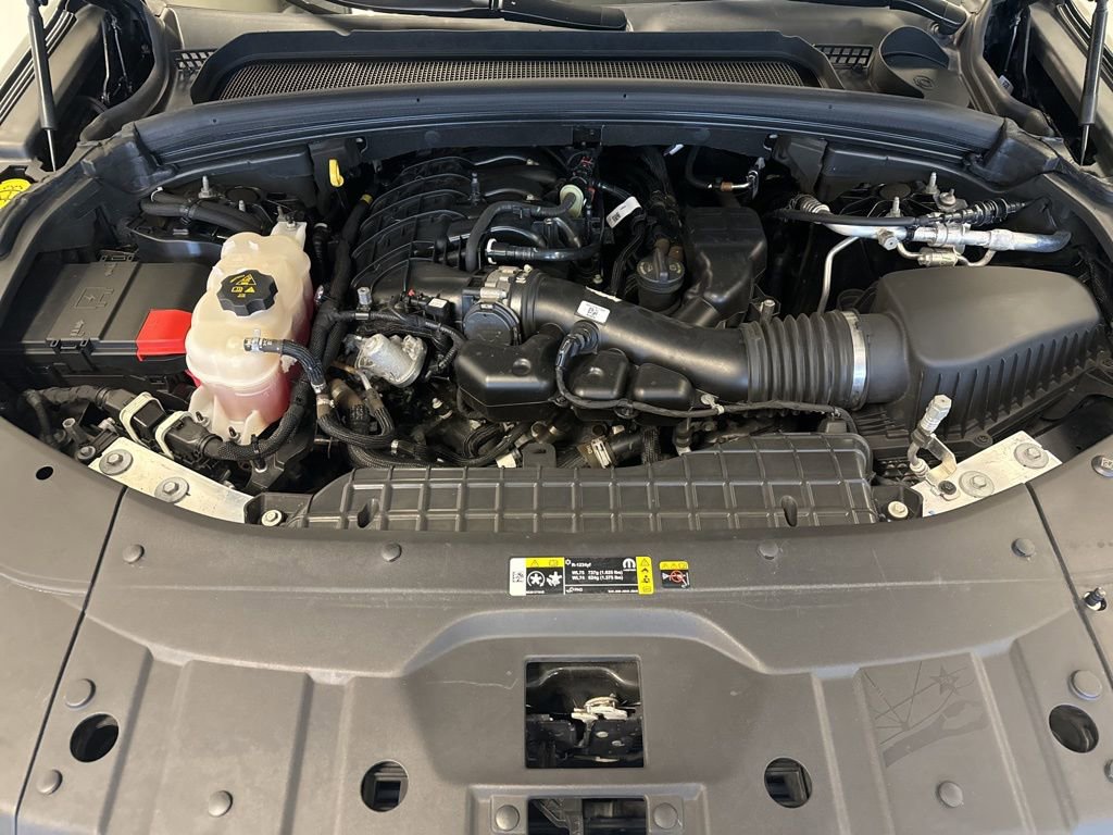 Used 2022 Jeep Grand Cherokee L Limited image 7