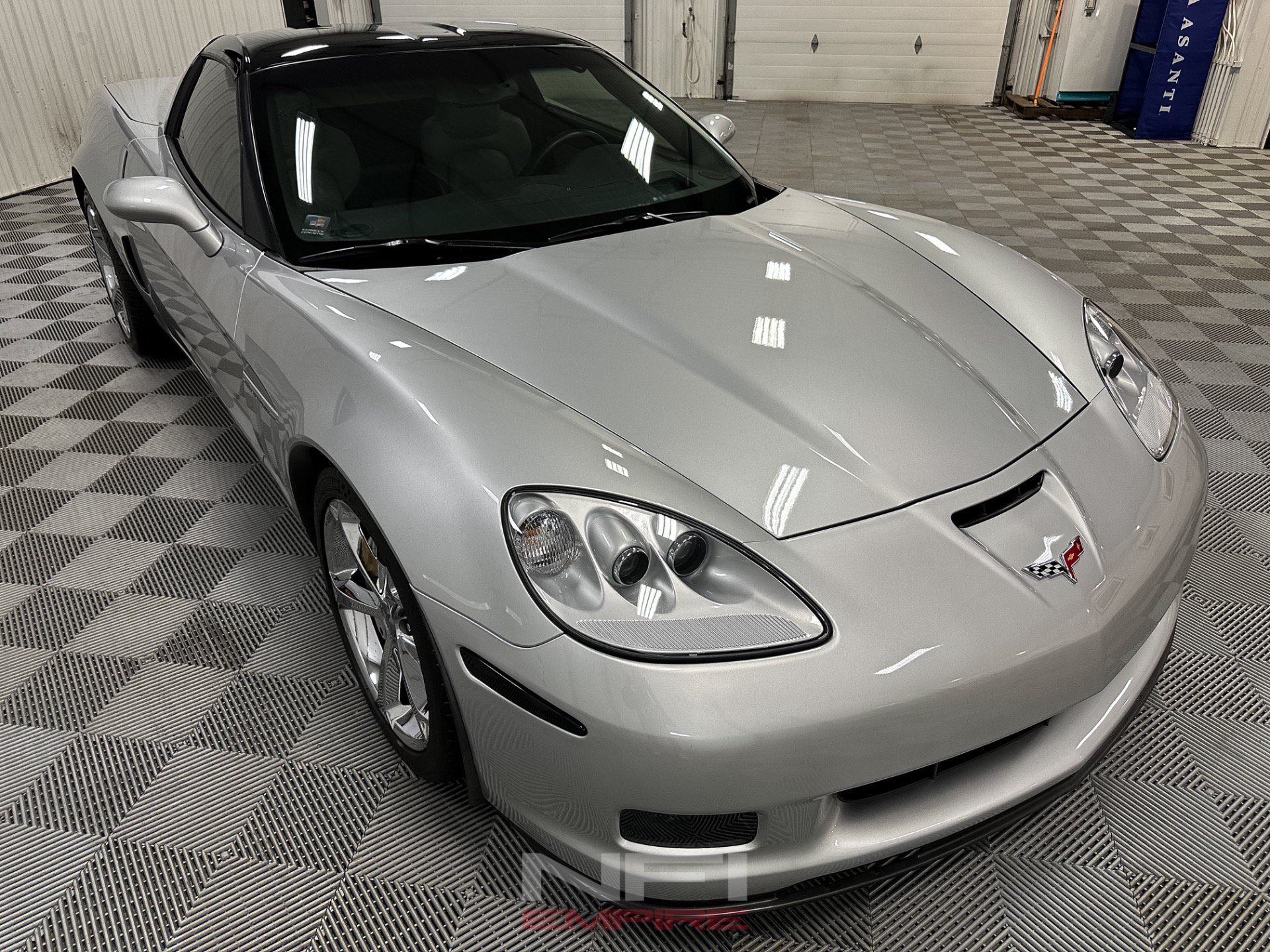 Used 2012 Chevrolet Corvette Grand Sport w/ 3LT Preferred Equipment Group RWD image 5