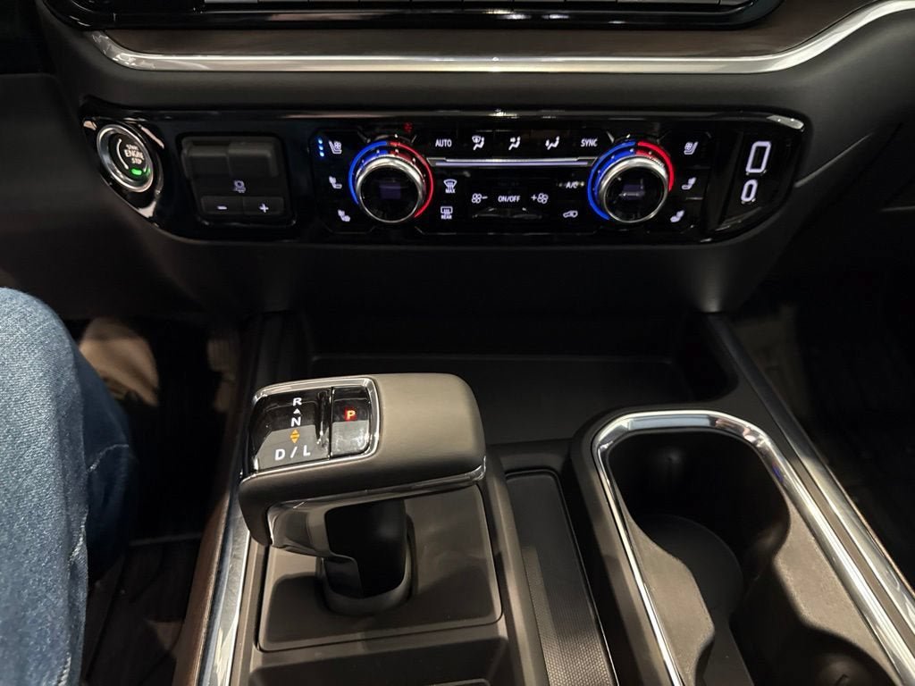New 2026 GMC Sierra 1500 SLT w/ SLT Premium Plus Package AWD/4WD image 30