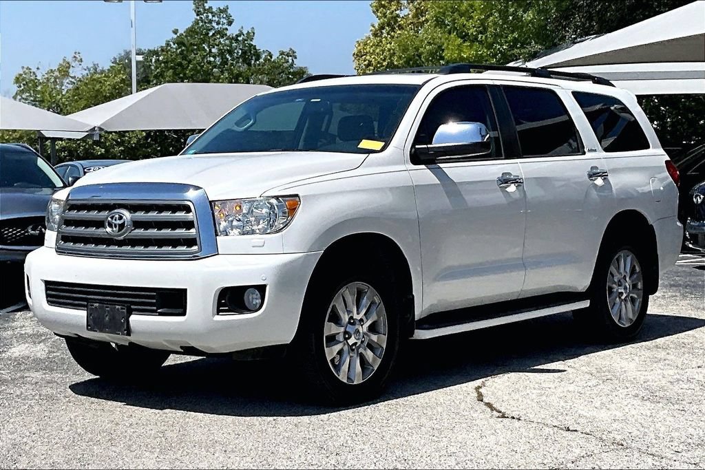 Used 2016 Toyota Sequoia Platinum AWD/4WD image 2
