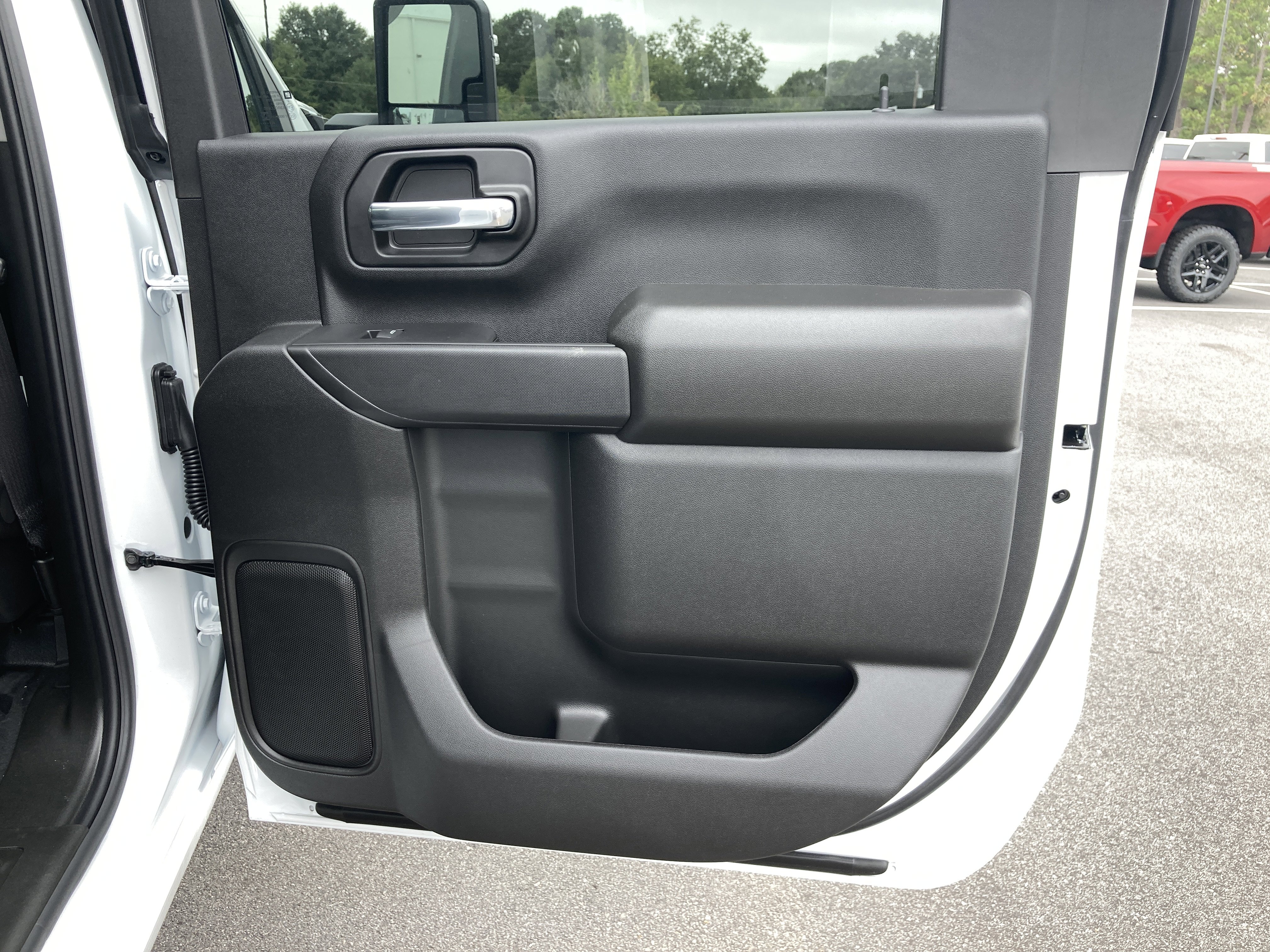 New 2026 GMC Sierra 3500 Pro w/ Convenience Package image 17