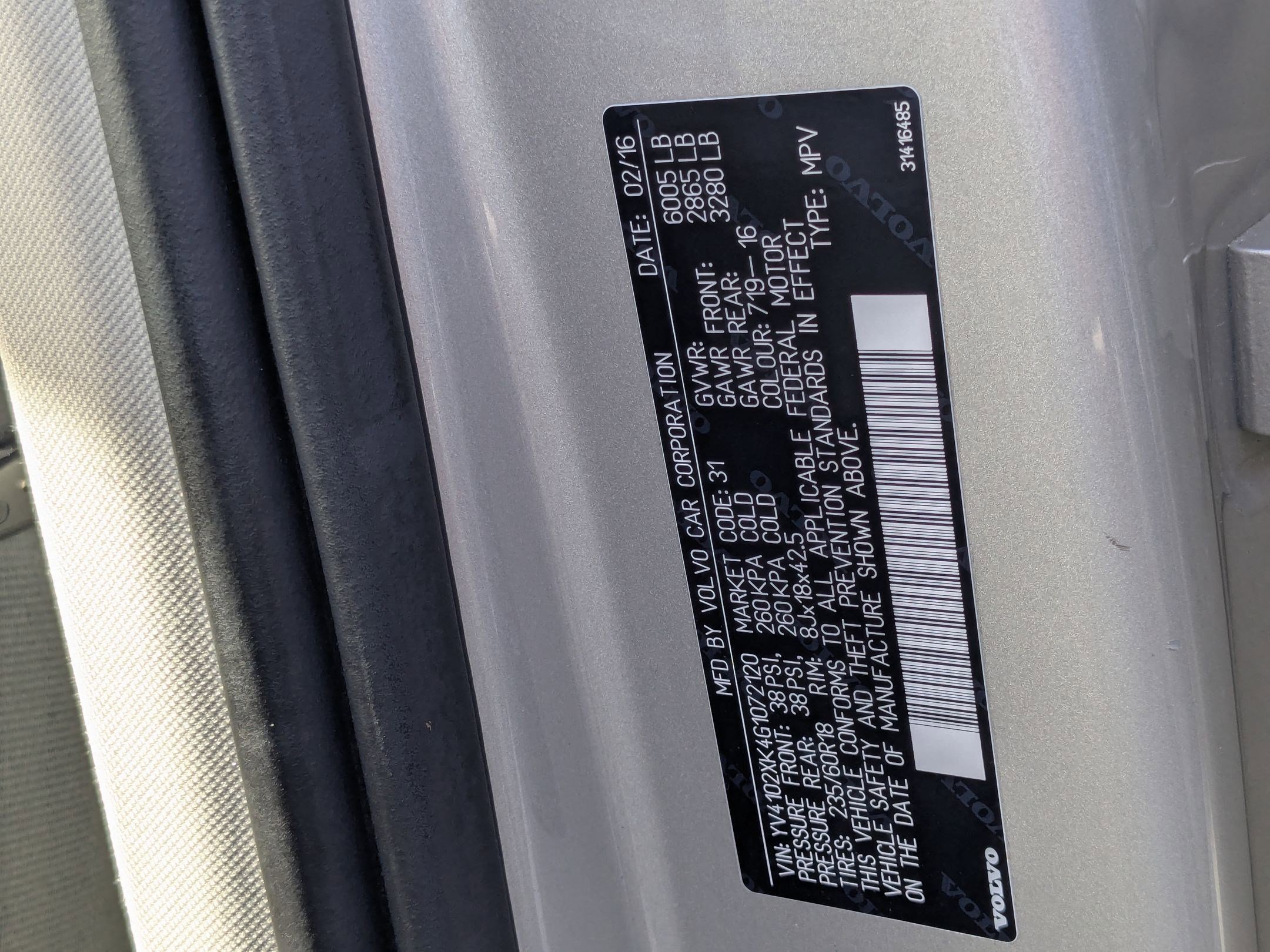 Used 2016 Volvo XC90 T5 Momentum image 33