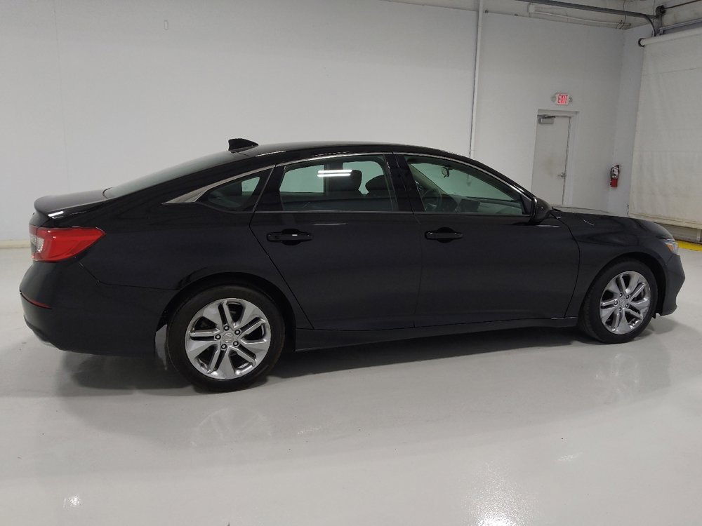 Used 2018 Honda Accord LX image 10