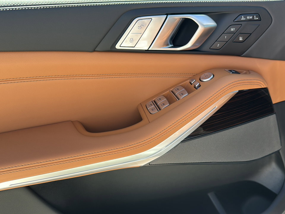 New 2026 BMW X7 xDrive40i image 13