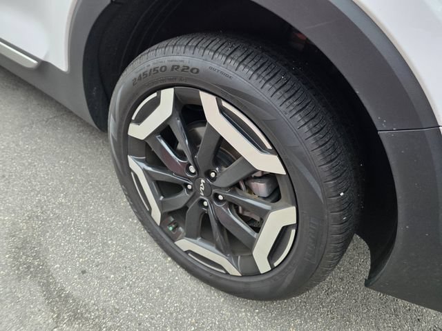 Certified 2024 Kia Telluride EX w/ EX Captain's Chair Package FWD image 10