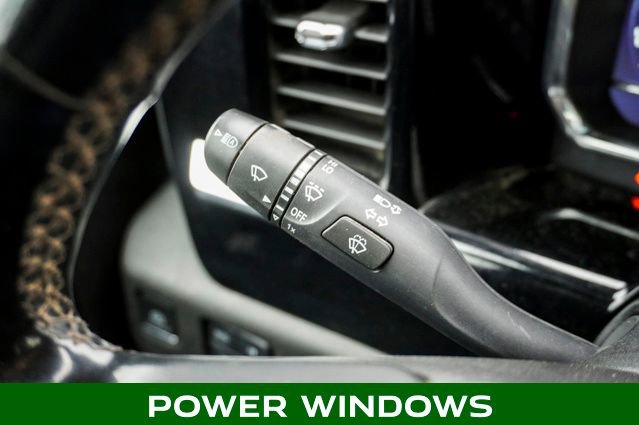 Used 2024 Chevrolet Silverado 3500 LT w/ Convenience Package image 21