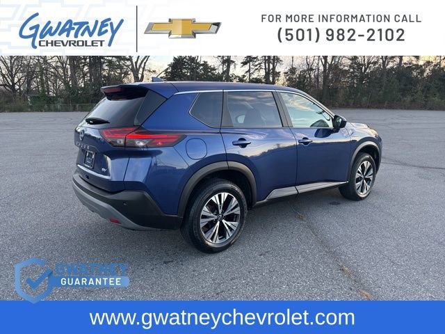 Used 2023 Nissan Rogue SV image 5