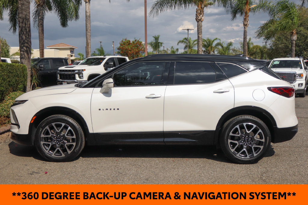 Used 2024 Chevrolet Blazer RS w/ Driver Confidence II Package FWD image 5