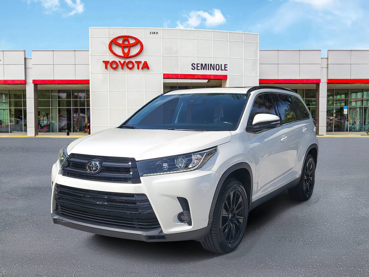 Used 2019 Toyota Highlander SE FWD video 1