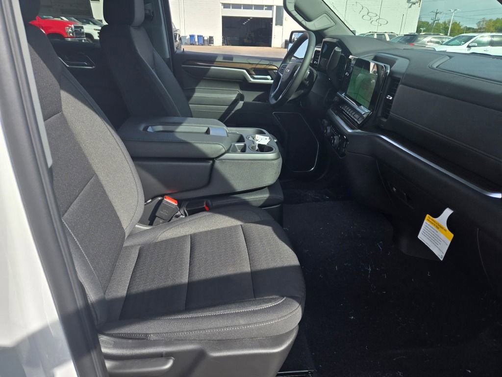 New 2026 Chevrolet Silverado 1500 LT image 4